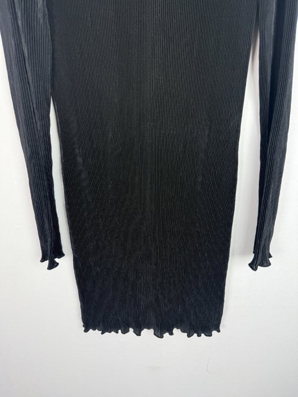 NWT Cupshe Black Pleated Long Sleeve Mini Dress Size Small S NEW - Picture 4 of 9